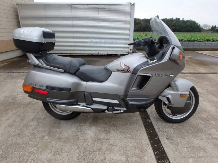 Мотоцикл honda pc 800 pacific coast 1991