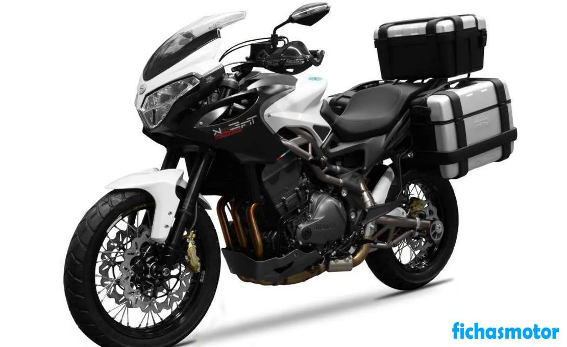 View - exclusive review: 2015 dsk benelli trek 1130 amazonas | powerdrift | zigwheels