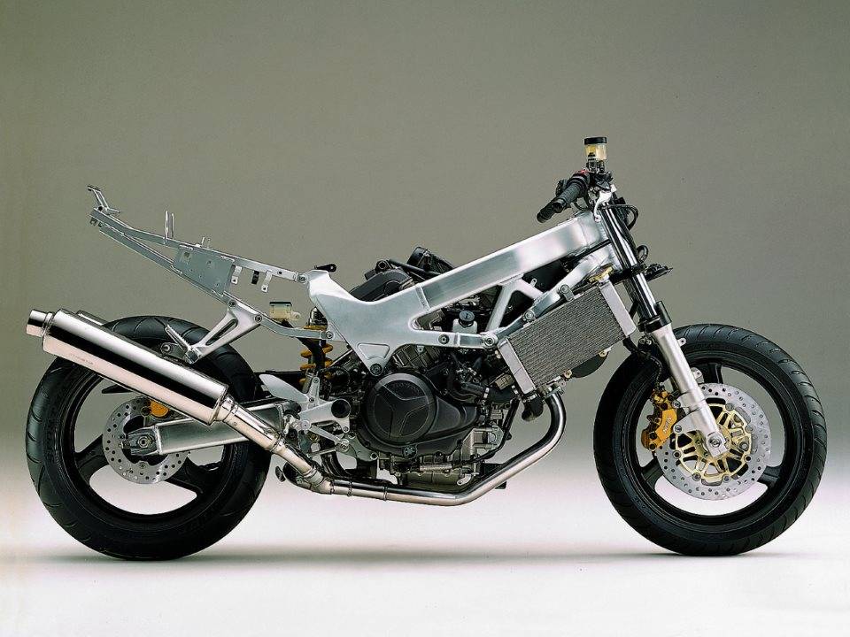 Мотоцикл honda vtr 1000 f firestorm 2000 – изучаем главное