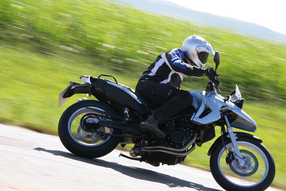 Мотоцикл bmw f650gs: технические характеристики и фото