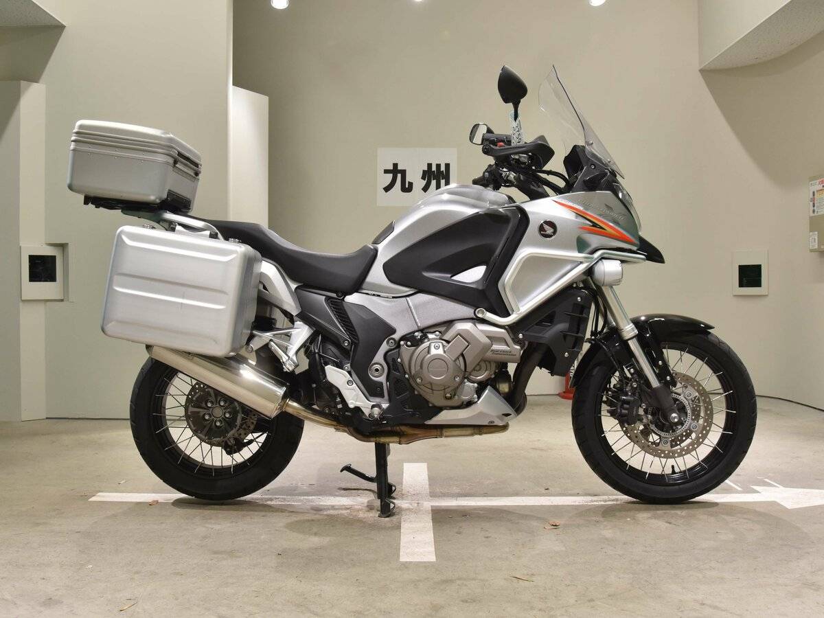 Honda vfr1200x crosstourer: review, history, specs - bikeswiki.com, japanese motorcycle encyclopedia