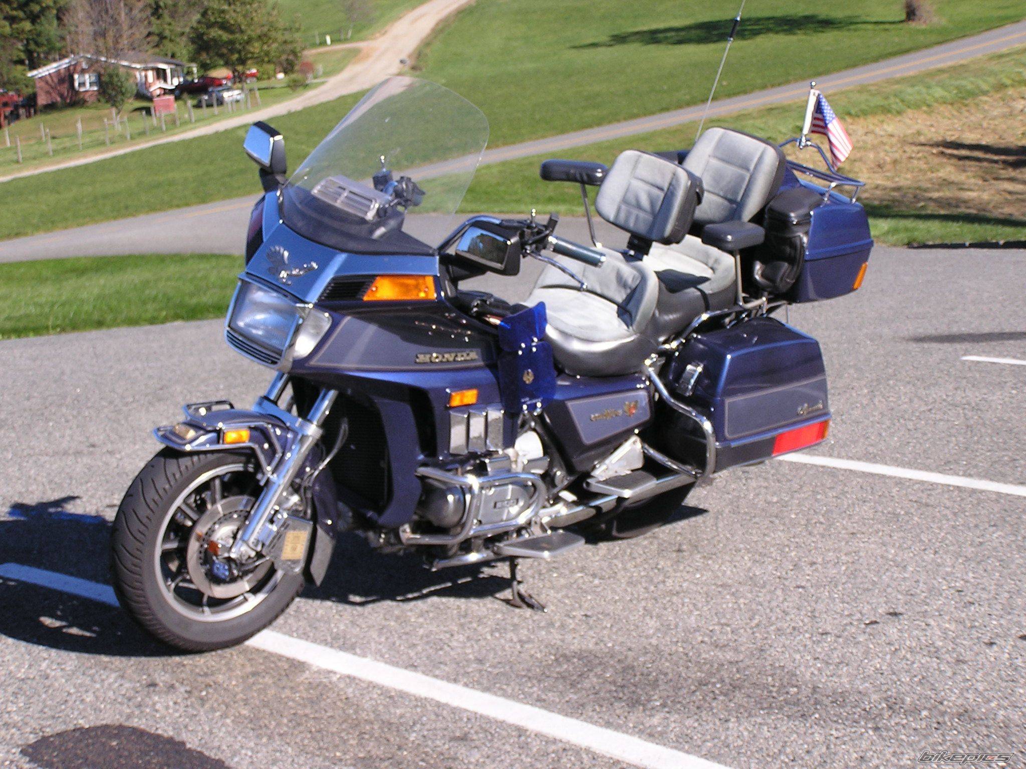 Honda gl 1000 and gl 1100 gold wing: service and repair manuals