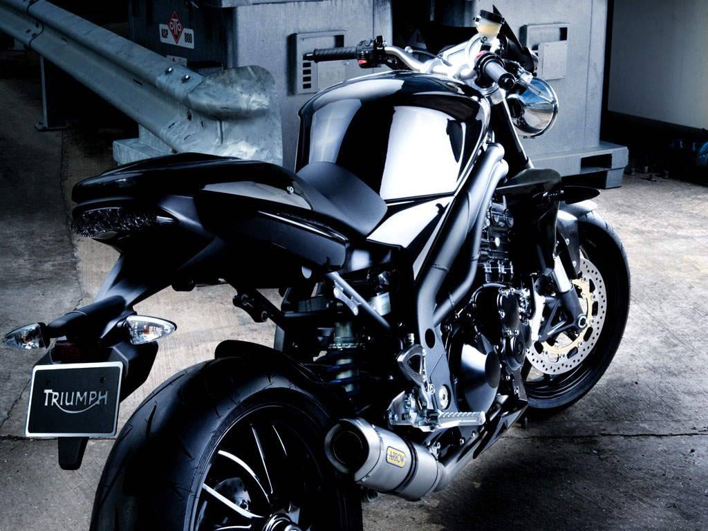 Triumph speed triple