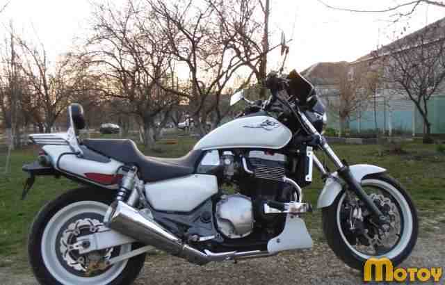 Мотоцикл honda x4 1997 - рассматриваем суть