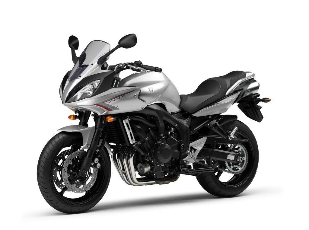 Fz1 против fz6: разница и сравнение