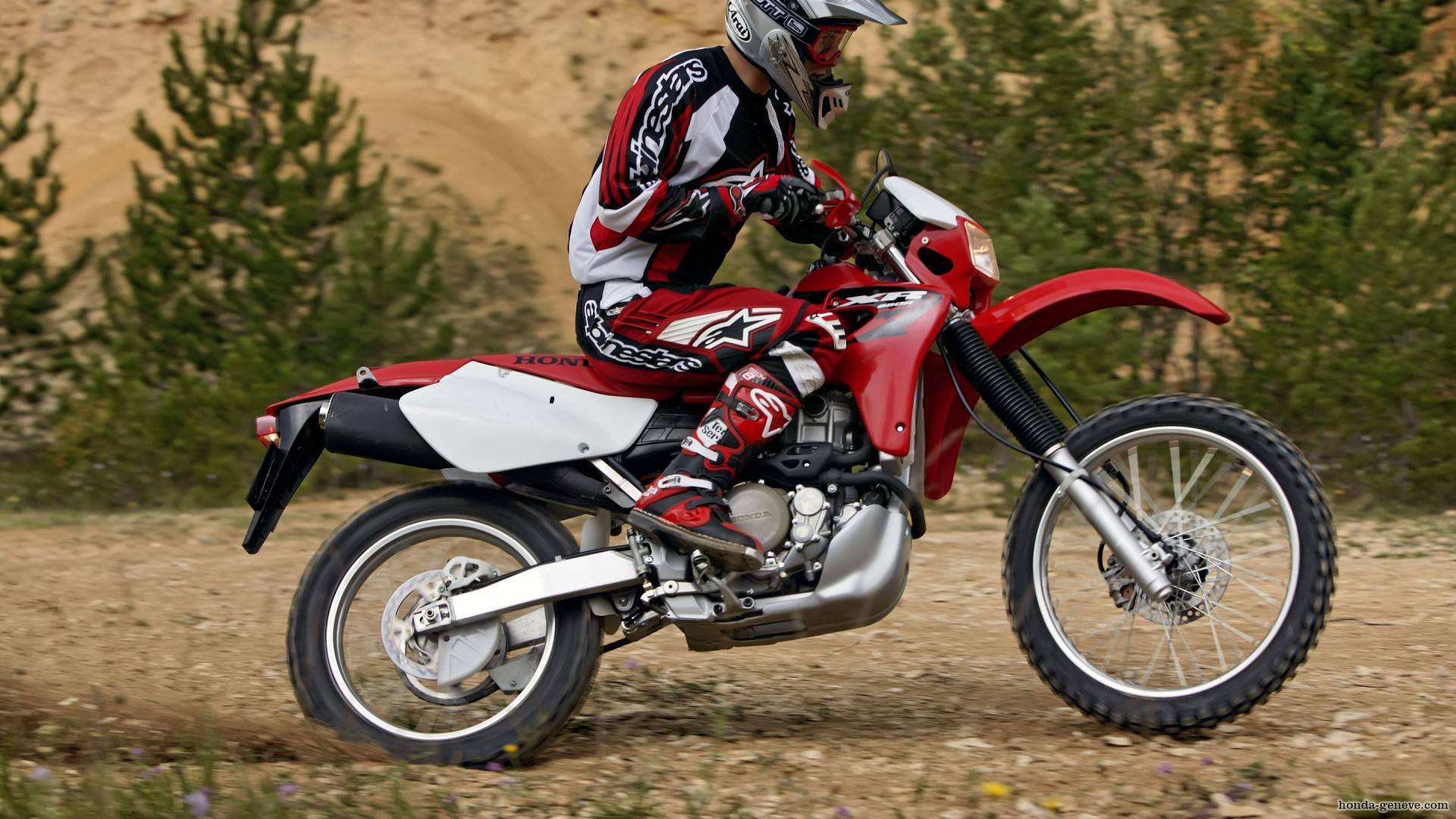 Мотоцикл honda xr 650 r 2007 - выявляем все нюансы