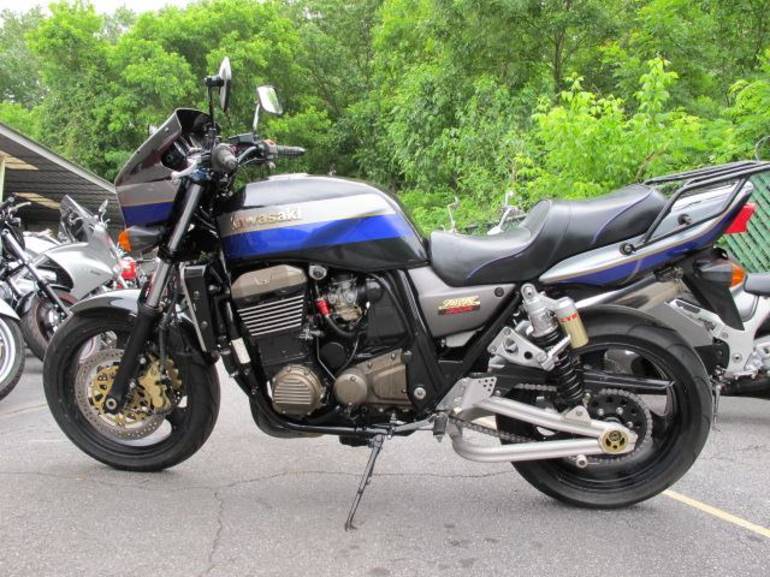 Kawasaki zrx1200r из гнутого листового металла