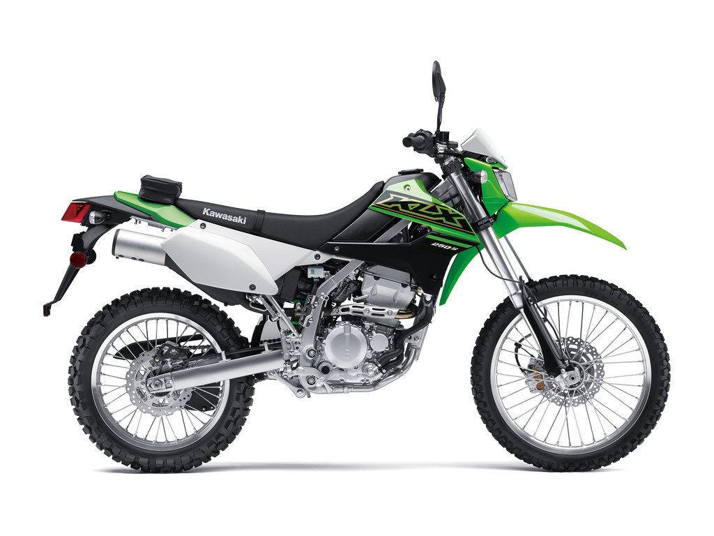 Сравнение kawasaki kl r 250 1984 и klx 250s 2017 по характеристикам на базамото