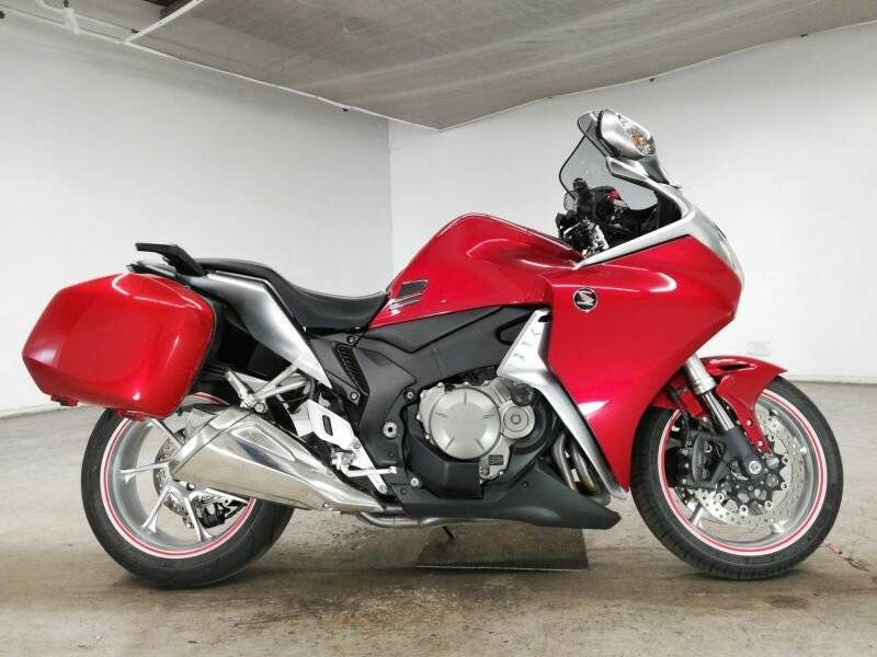 Обзор мотоцикла honda vfr 1200 f — bikeswiki, энциклопедия японских мотоциклов