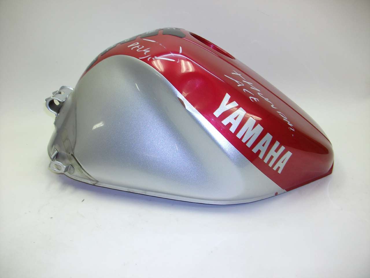 Yamaha yzf1000r thunderace: review, history, specs - bikeswiki.com, japanese motorcycle encyclopedia