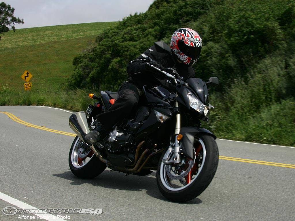 Kawasaki z1000 (z1000sx, ninja 1000sx): review, history, specs - bikeswiki.com, japanese motorcycle encyclopedia