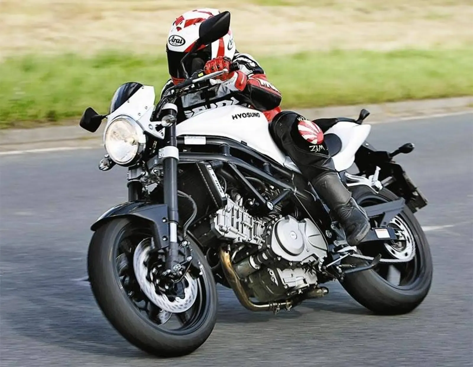 Сравнение hyosung gd250r, kawasaki ninja 300, yamaha yzf-r3 2020