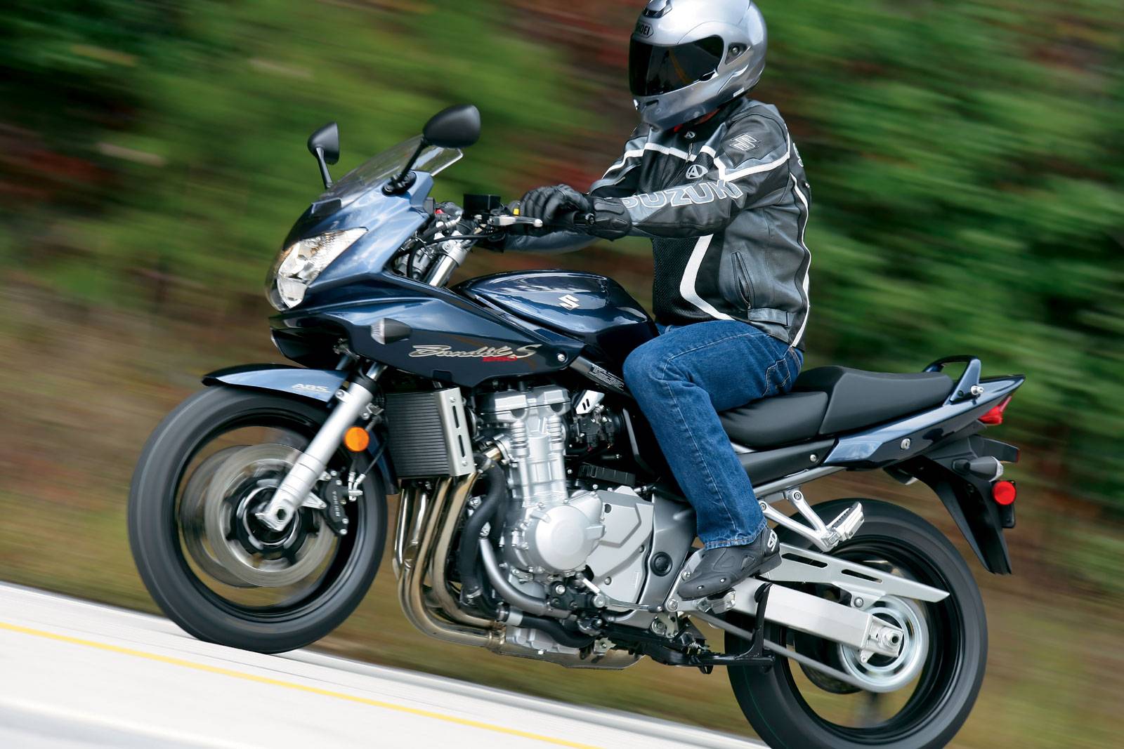 Обзор honda cb 900 f hornet — типичный дорожный мотоцикл