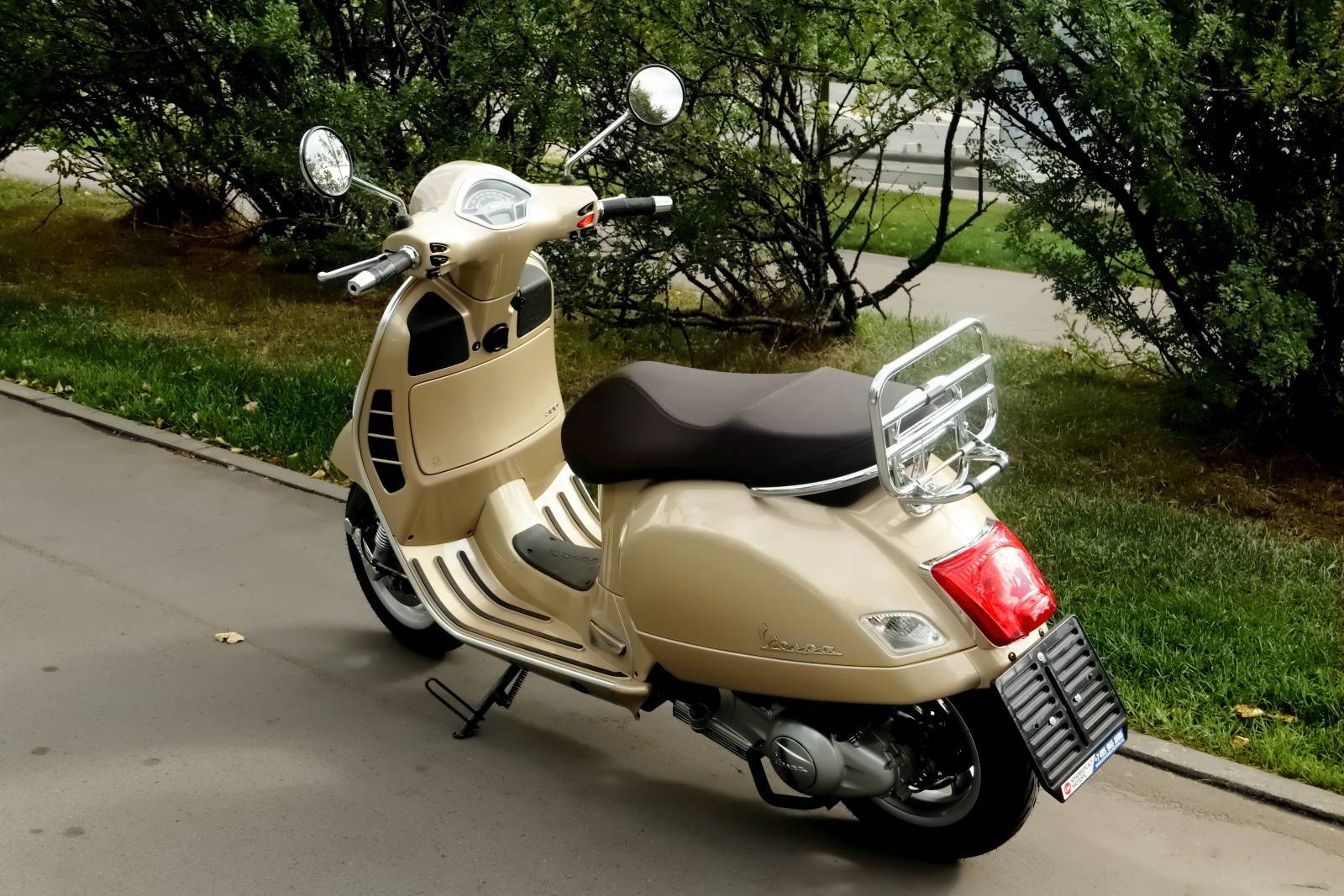 Vespa VX 125 – гламурный скутер для индийского среднего класса