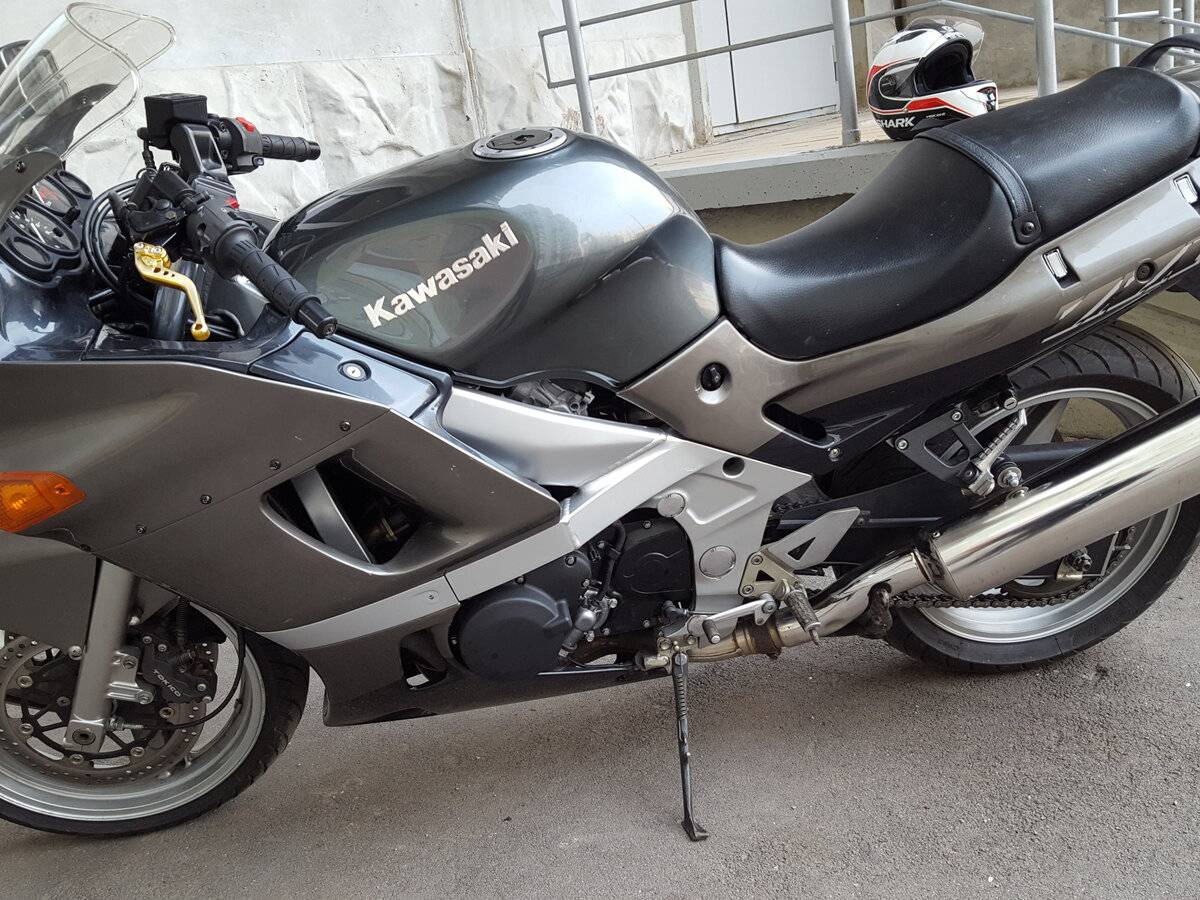 Технические характеристики kawasaki zzr 400 (кавасаки ззр 400)