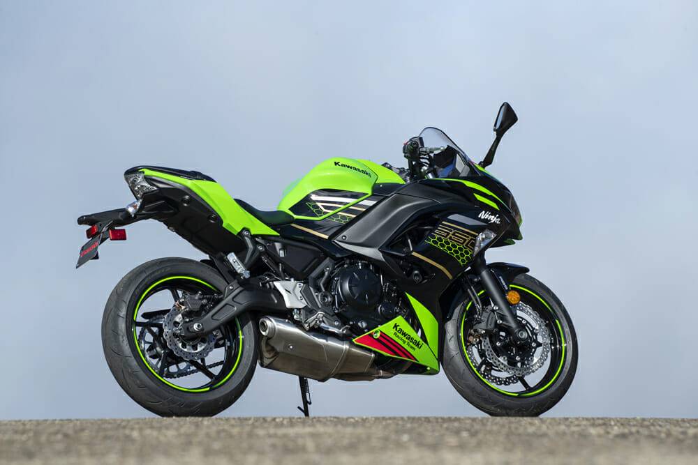 Спортбайк kawasaki ninja 650 2020. обзор и тест