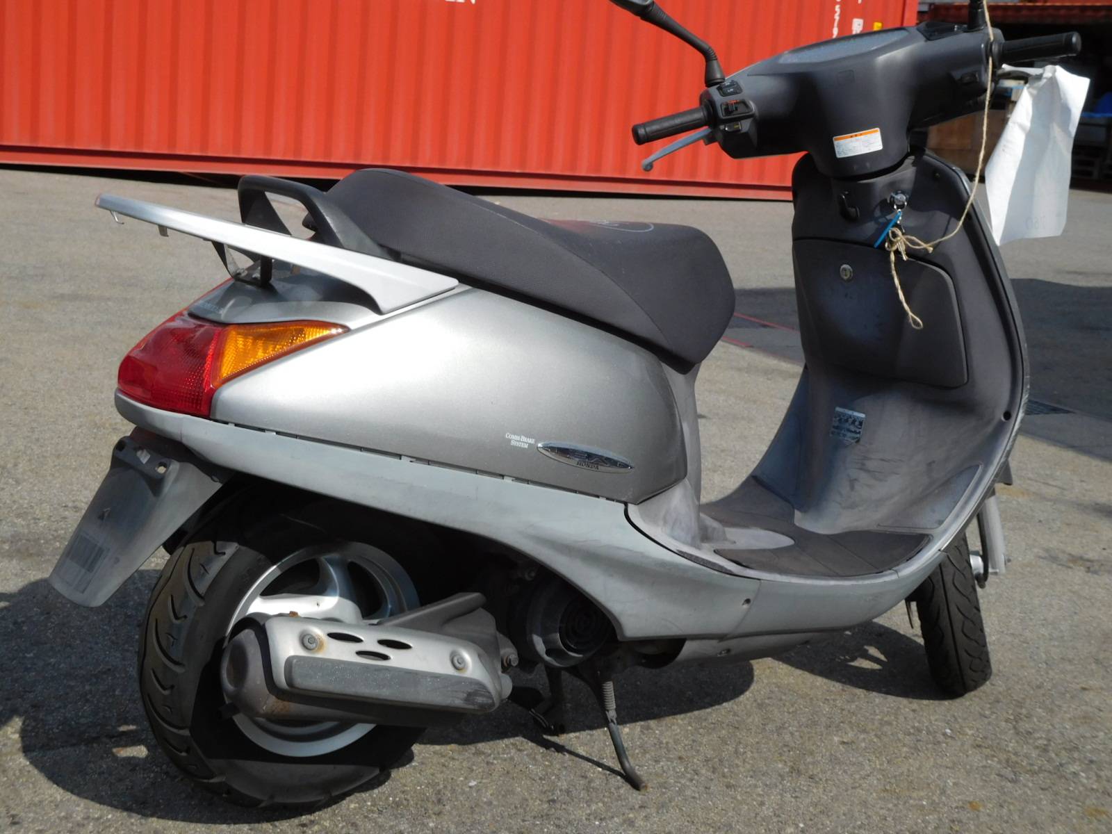 Honda lead 110 – характеристики, отзывы