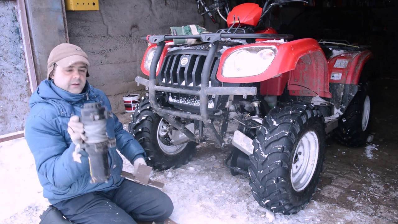 Чистим снег на квадроцикле cfmoto cf500-a