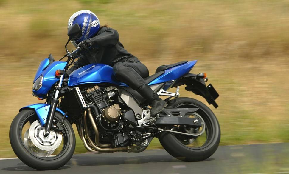 Kawasaki z750 (z750r, z750s): review, history, specs - bikeswiki.com, japanese motorcycle encyclopedia