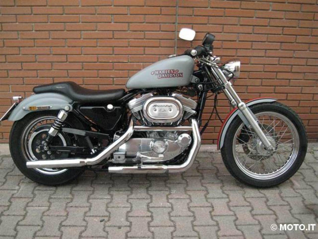 Harley-davidson sportster 883 - обзор, технические характеристики | mymot - каталог мотоциклов и все объявления об их продаже в одном месте