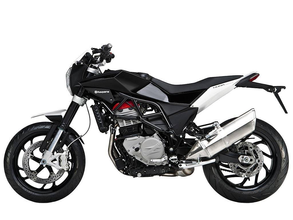 Husqvarna nuda 900 (2011 - 2012) review