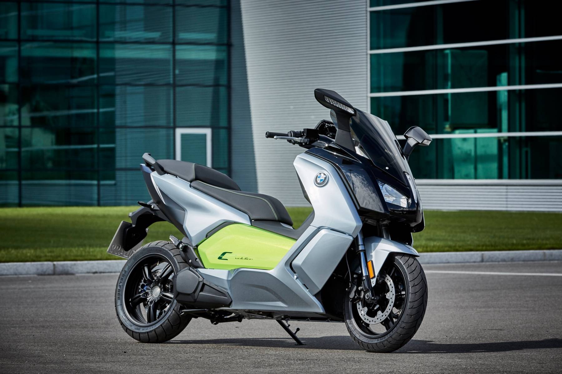 Bmw c evolution review - personal electric transport
