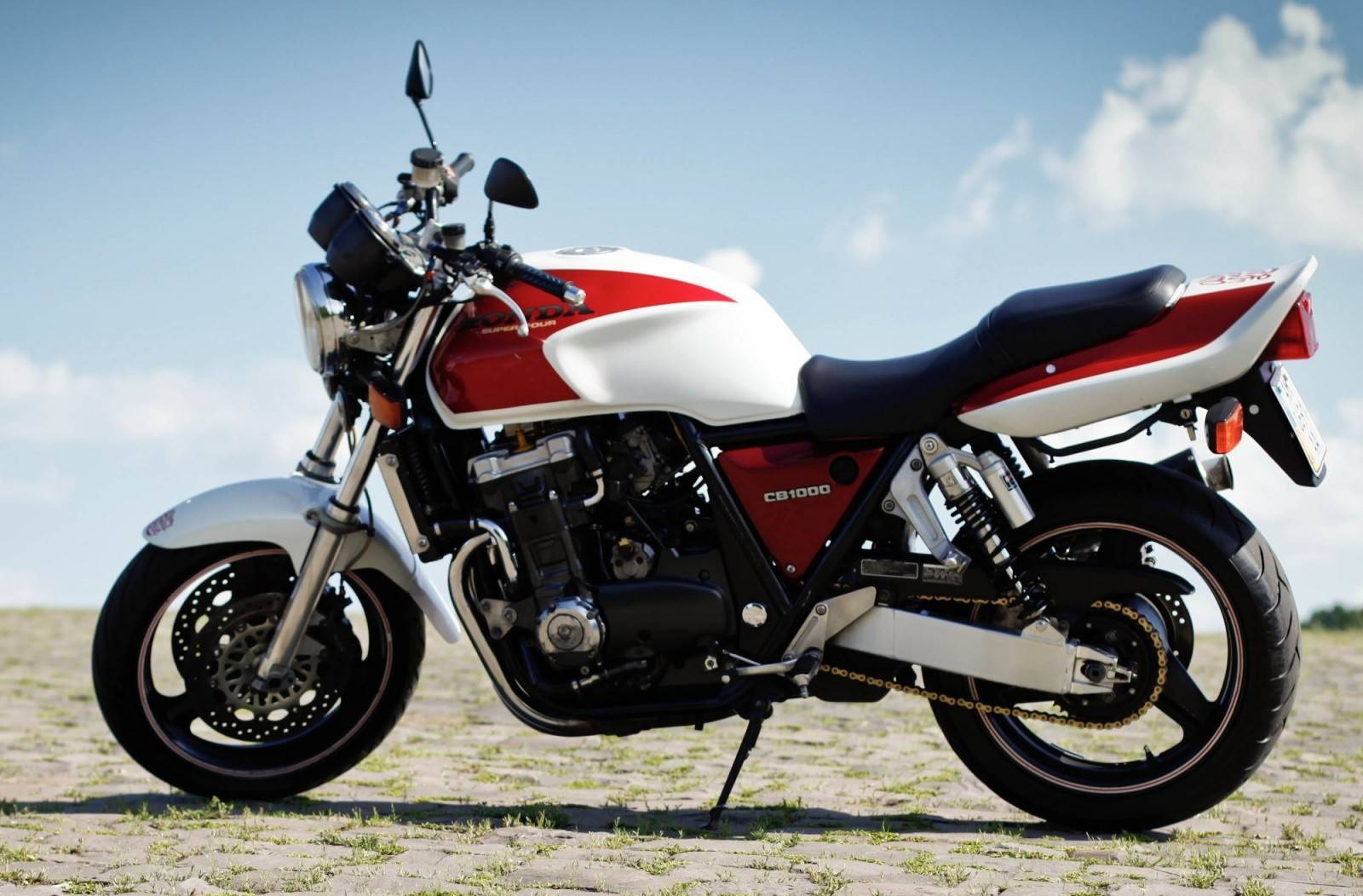 Honda cb1000 (cb1000sf): review, history, specs - bikeswiki.com, japanese motorcycle encyclopedia
