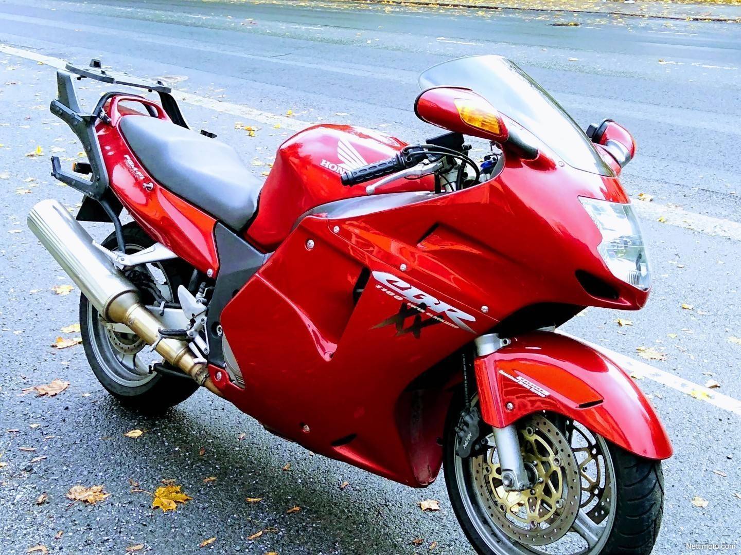 Honda cbr 1100 xx blackbird — динамичный и комфортный байк