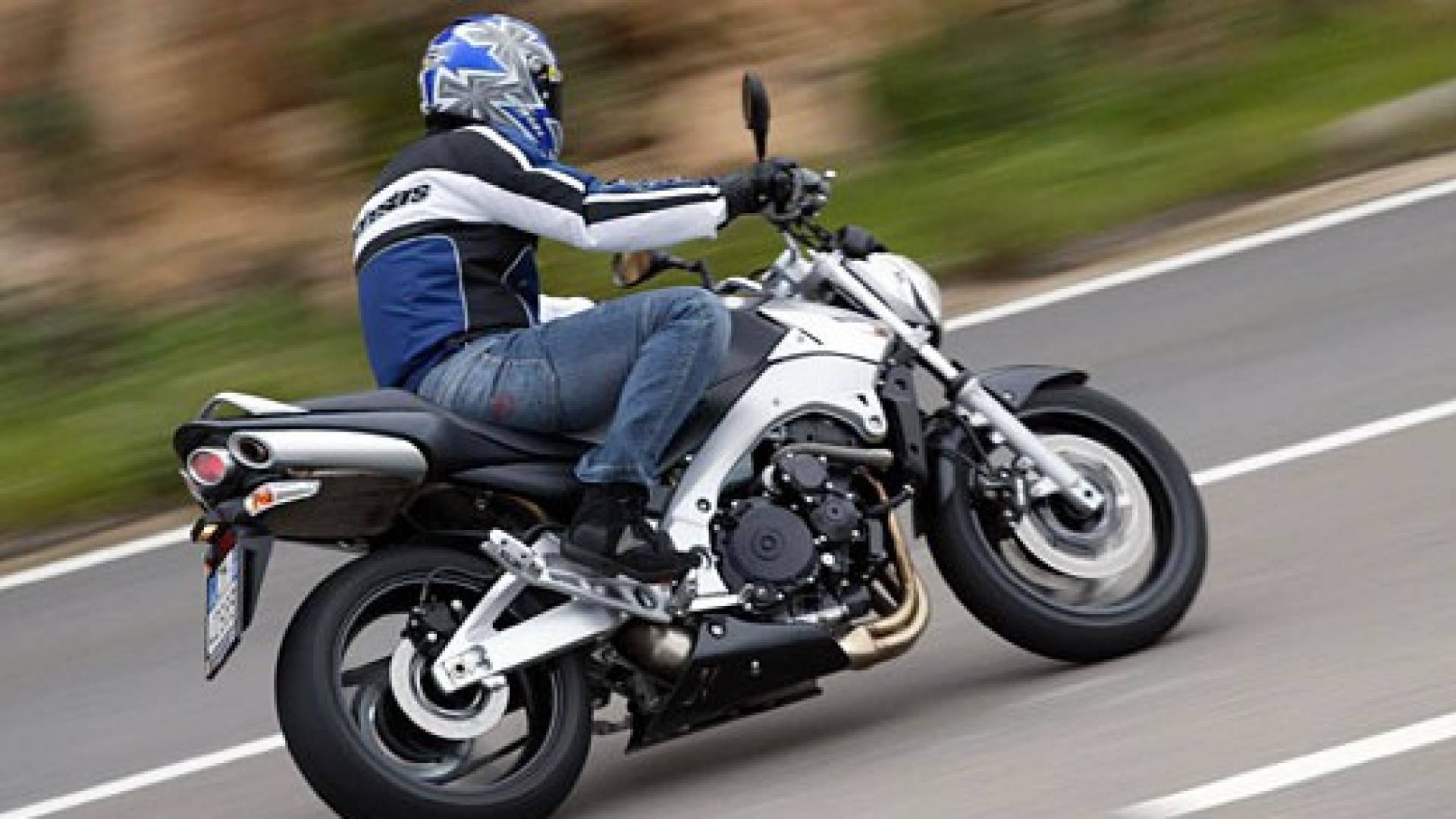 Suzuki gsr 600 - обзор, технические характеристики | mymot - каталог мотоциклов и все объявления об их продаже в одном месте