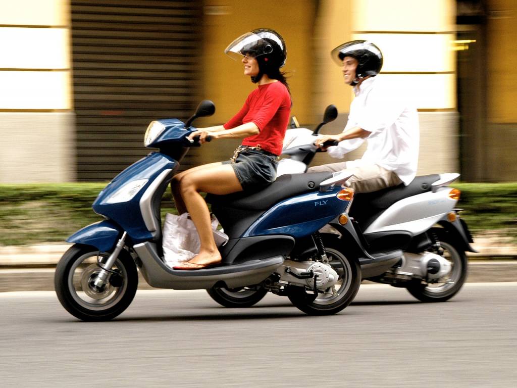 Is piaggio fly a good scooter? – ru-facts.com