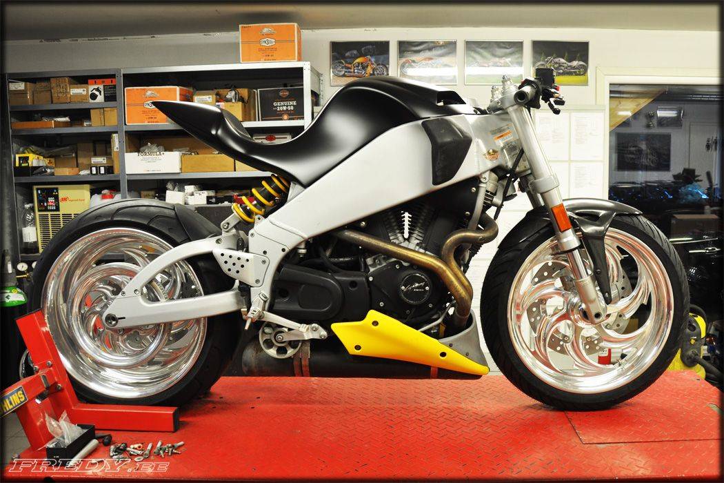 Мотоцикл buell xb9s lightning 2004 фото, характеристики, обзор, сравнение на базамото