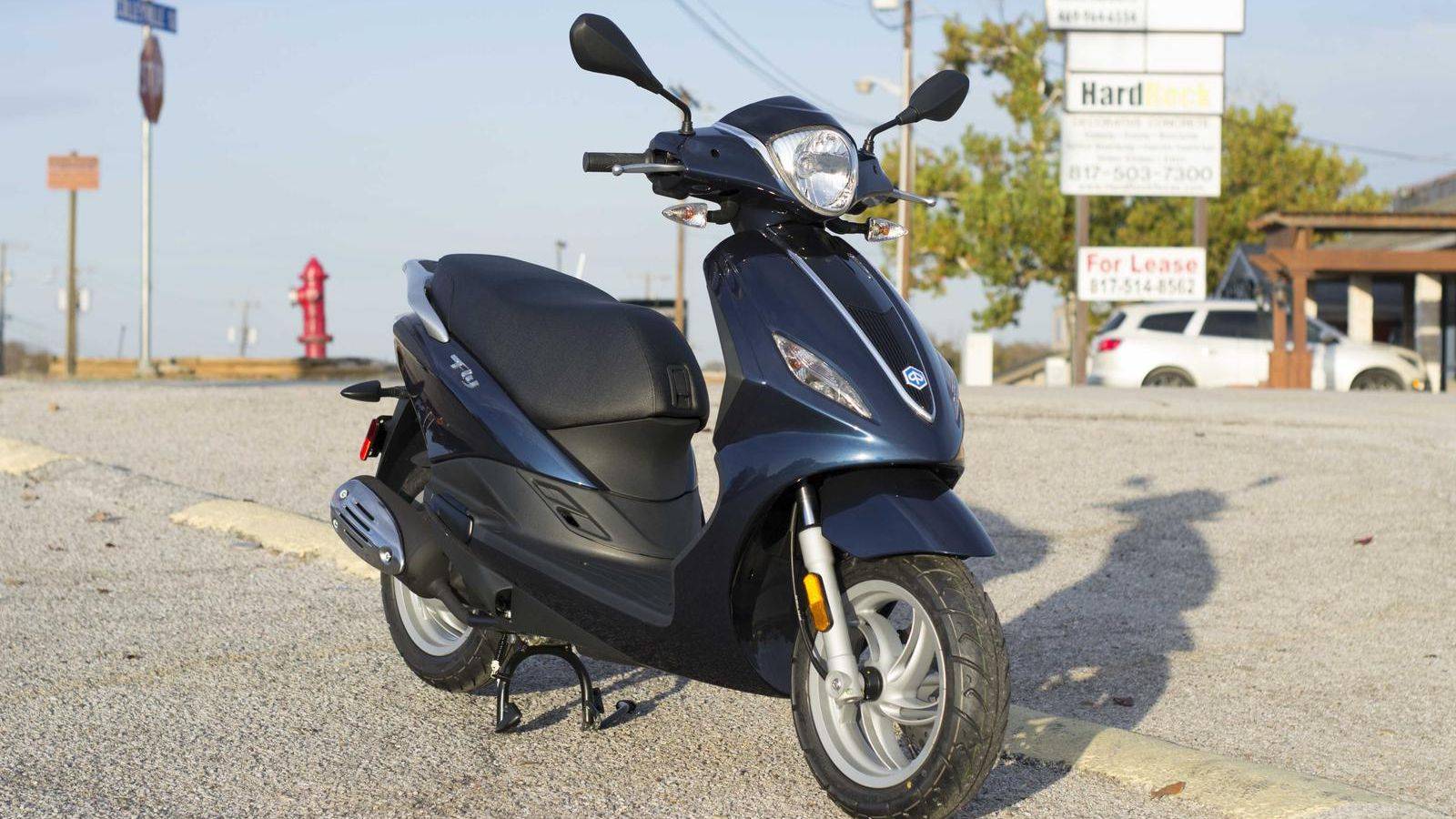 Motorcycle: piaggio - fly 100(2017) scooter specifications, characteristics and information