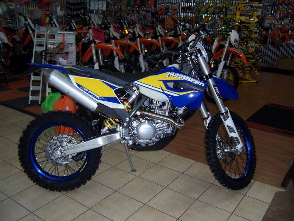 Motorcycle battery finder