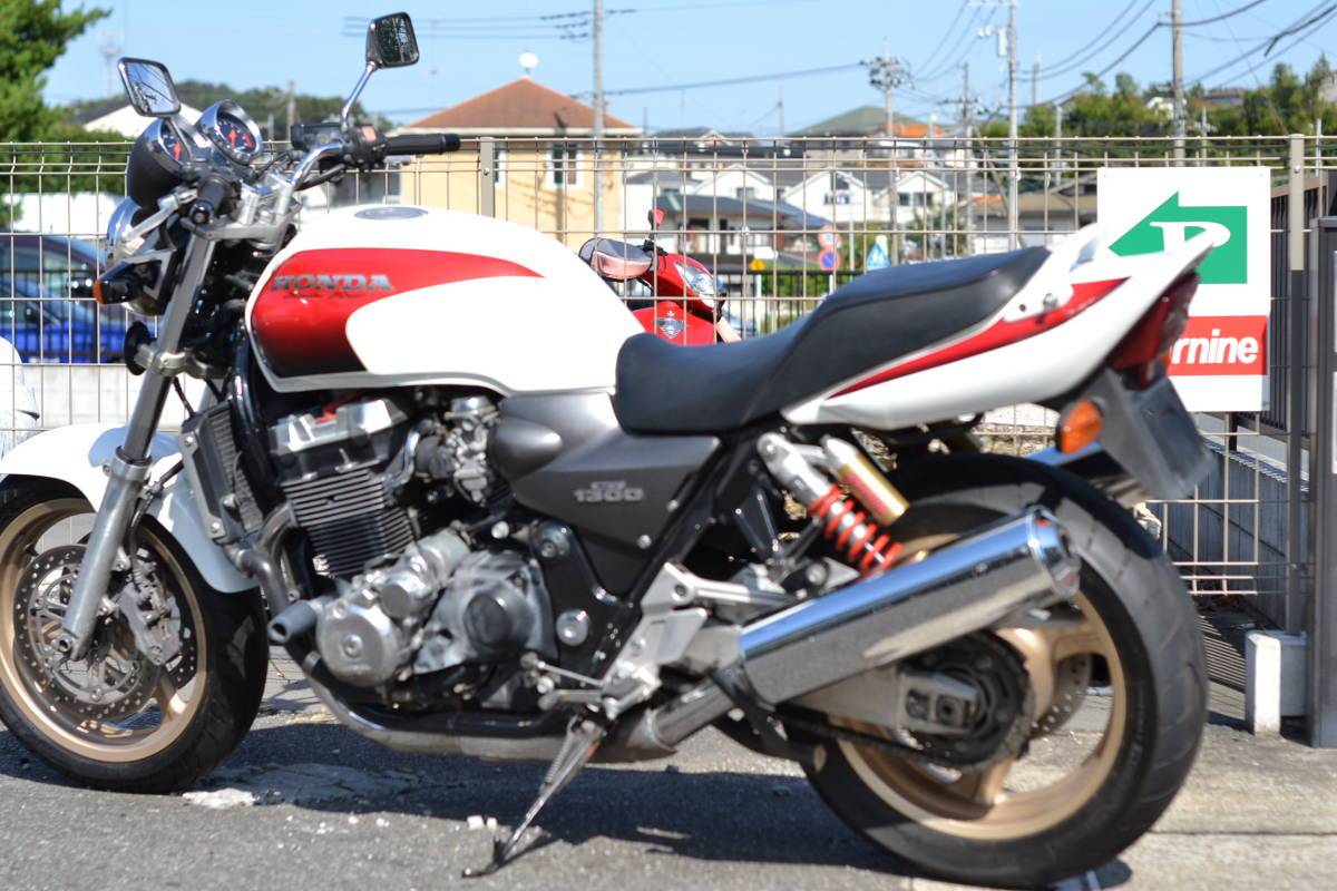 Мотоцикл honda cb1000 r 2009: рассмотрим все нюансы