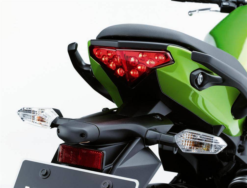 Обзор мотоцикла kawasaki er-6n | ru-moto