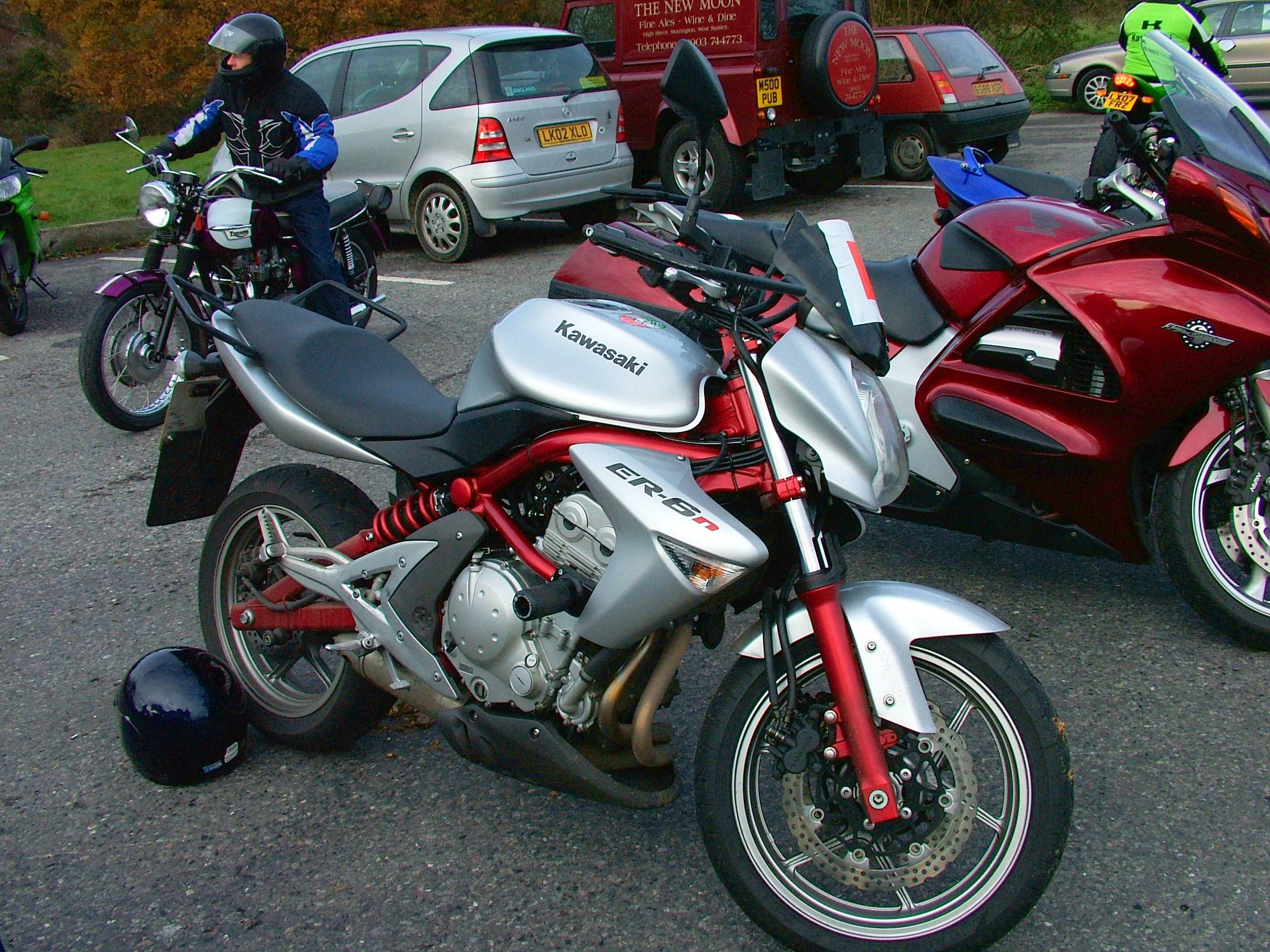 Kawasaki er-6n. плюсы и минусы