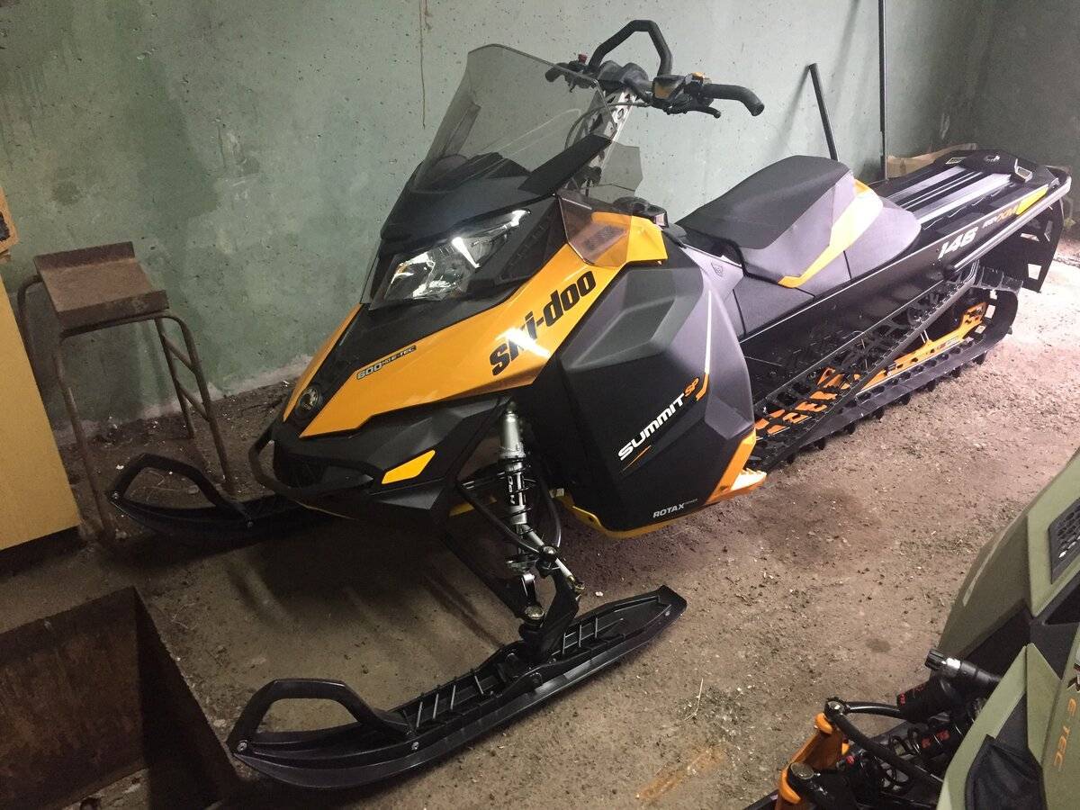 Снегоход ski-doo summit everest 600 ho e-tek 146