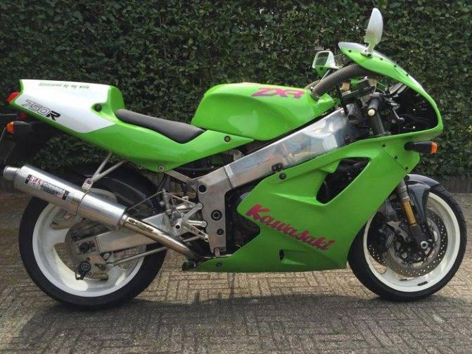 Kawasaki 750r
