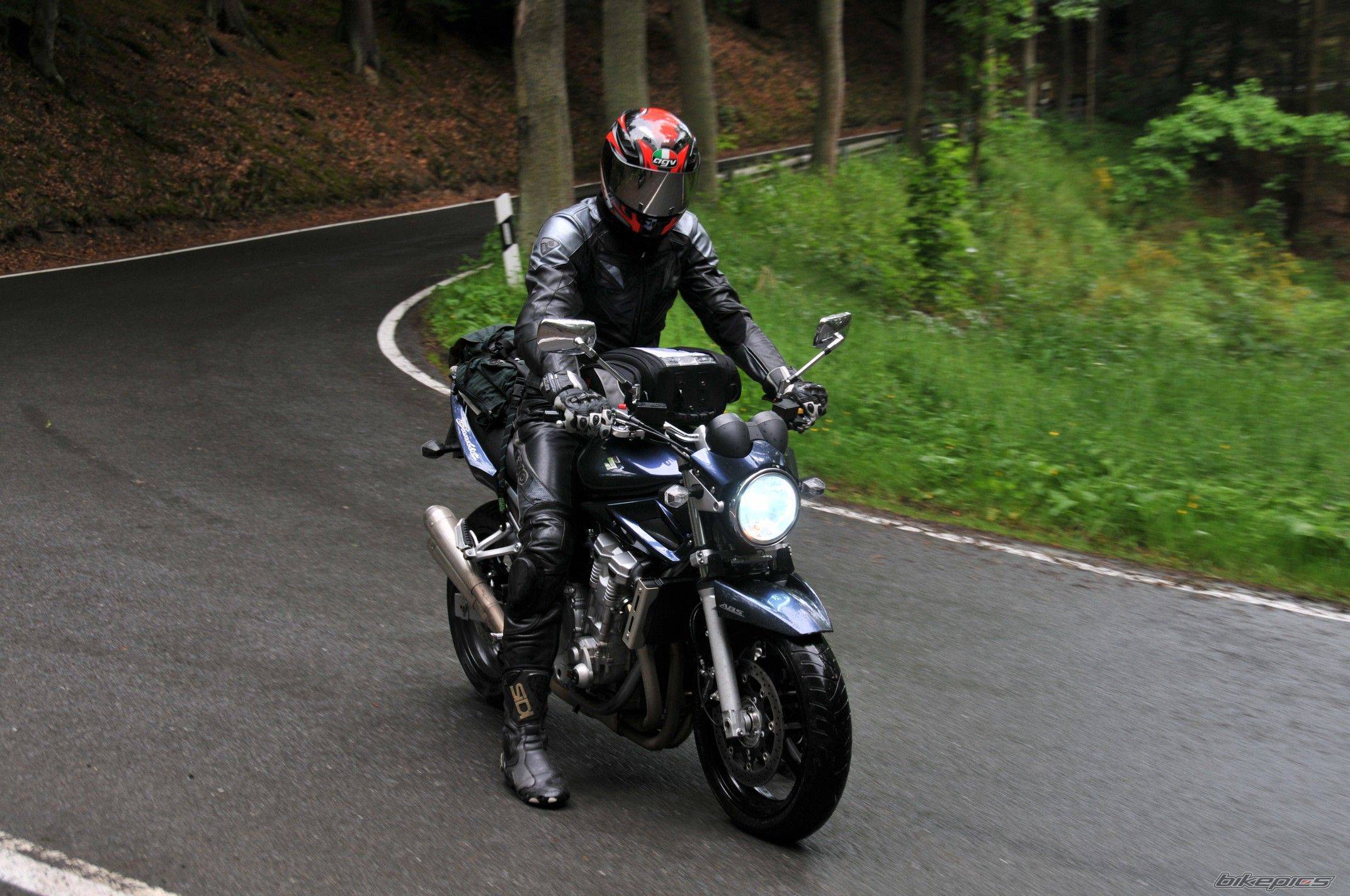 Suzuki Bandit РѕР±РѕРё 1200