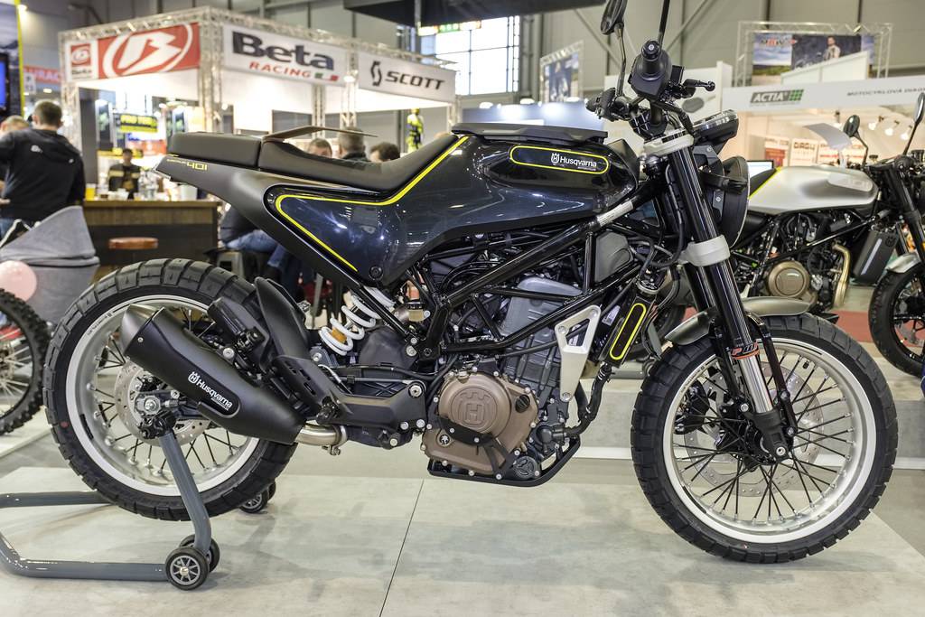 Husqvarna svartpilen 401 2023 motorcycle: price, review, specs and features - bikes4sale