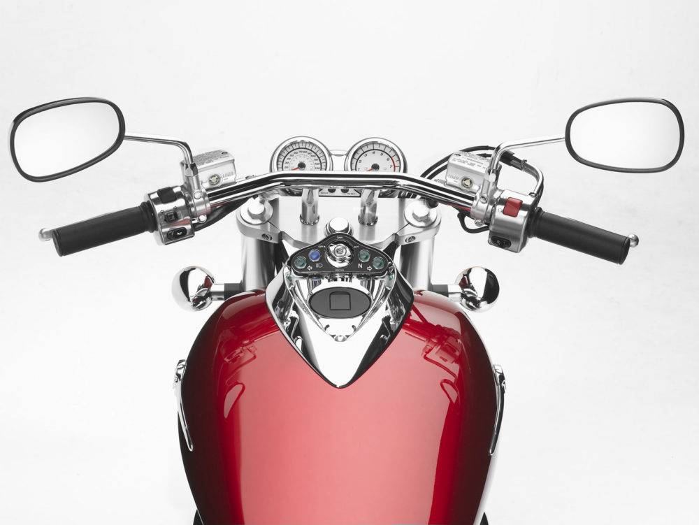 Kawasaki vn1600 vulcan (classic, tourer, nomad, mean streak): review, history, specs - bikeswiki.com, japanese motorcycle encyclopedia