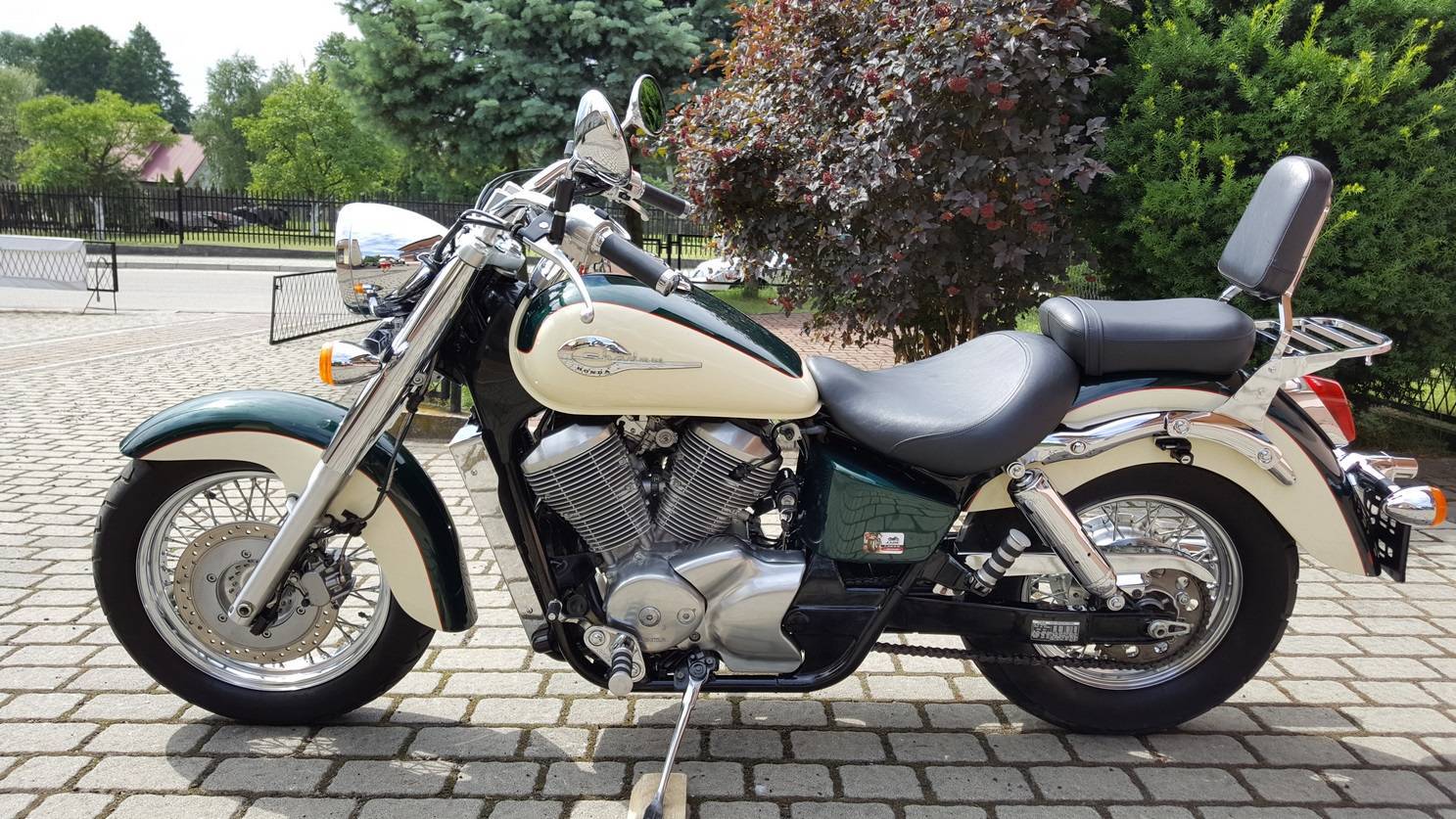 Honda vt 750 shadow - динамичный и удобный мотоцикл | ⚡chtocar