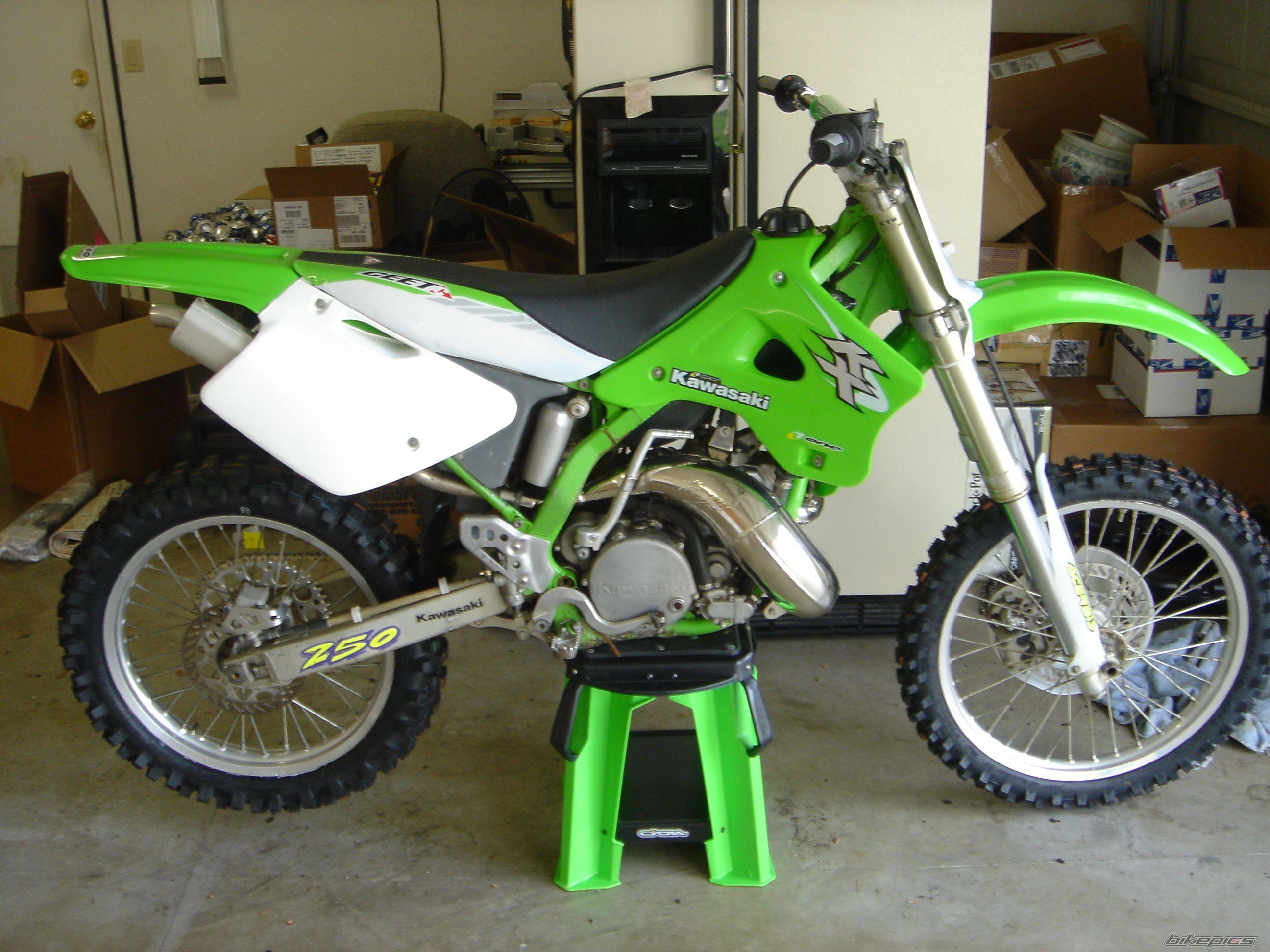Мотоцикл kawasaki kx 250 1991