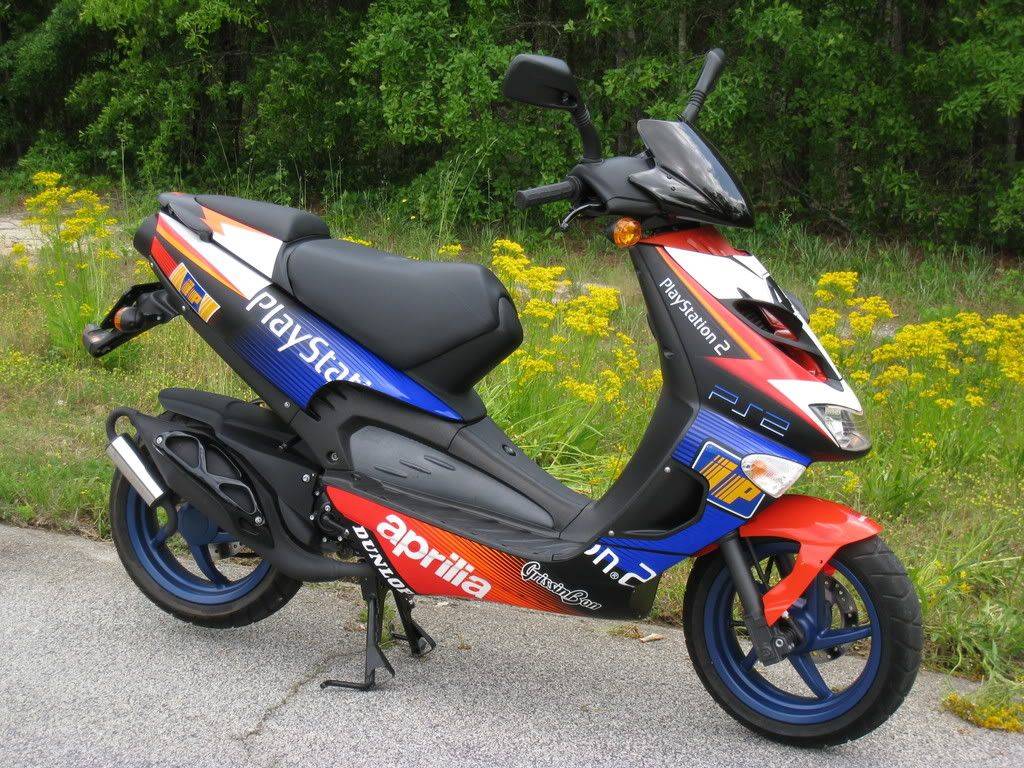 Aprilia scooters
