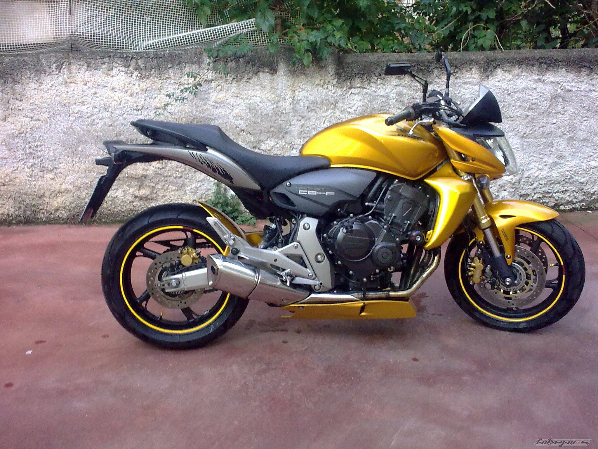 Honda hornet - мотоцикл, созданный для скорости