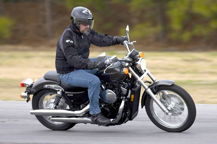 Мануалы и документация для honda shadow 750 (vt750)