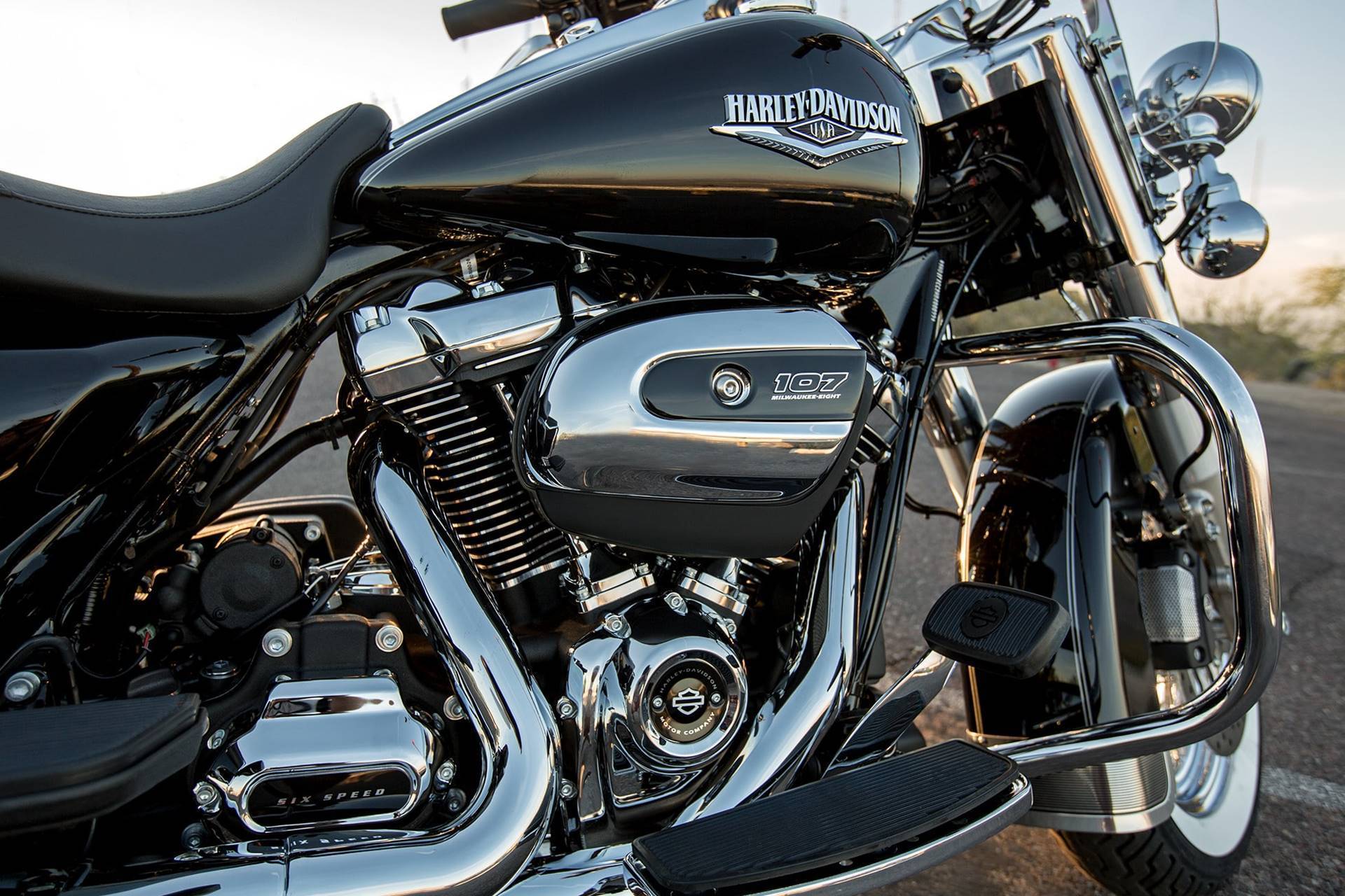 2013 harley-davidson flhrc road king classic review