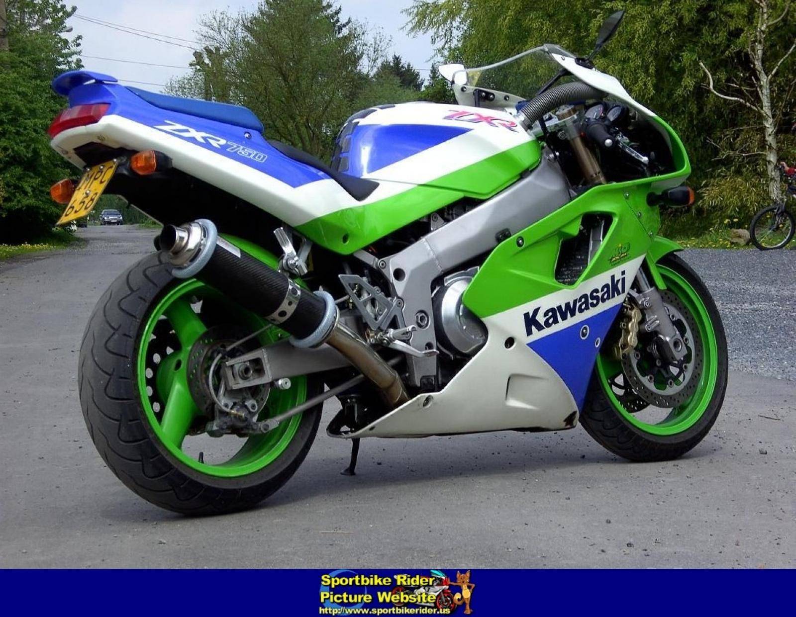 Мотоцикл kawasaki zxr 400 1992: разбираемся со всех сторон