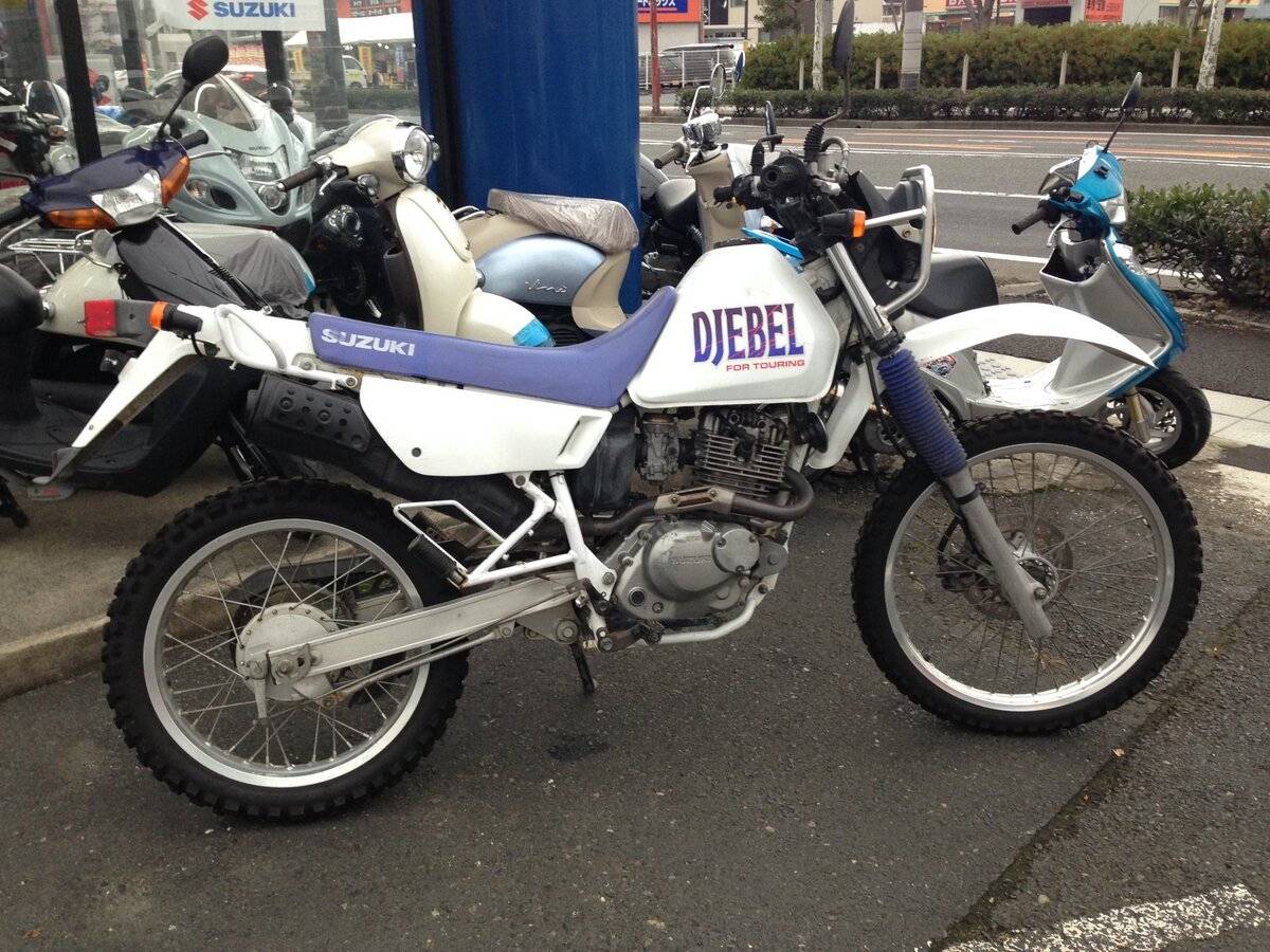 Информация по мотоциклу suzuki djebel 200 (dr 200 se)