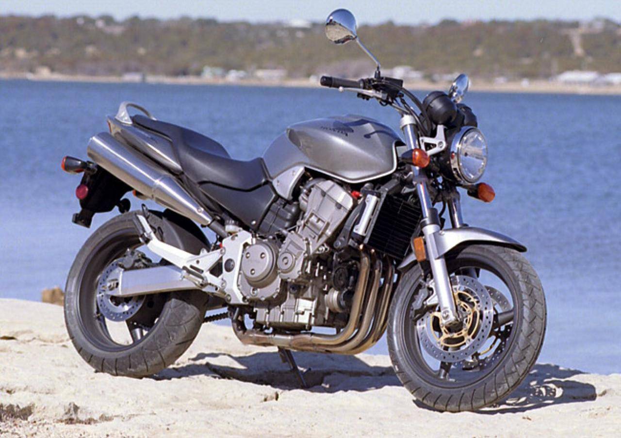 Мотоцикл honda cb900 f hornet 2005: познаем суть